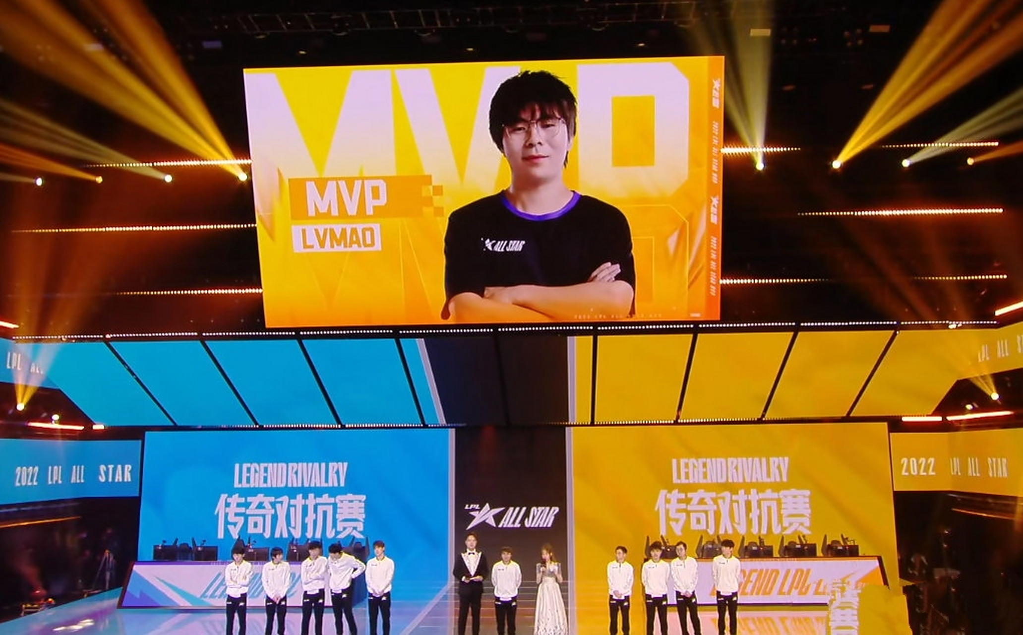 关于100T翻盘FNC，Ruler线上压制力十足焦点之战淘汰赛，引爆全场热议的信息