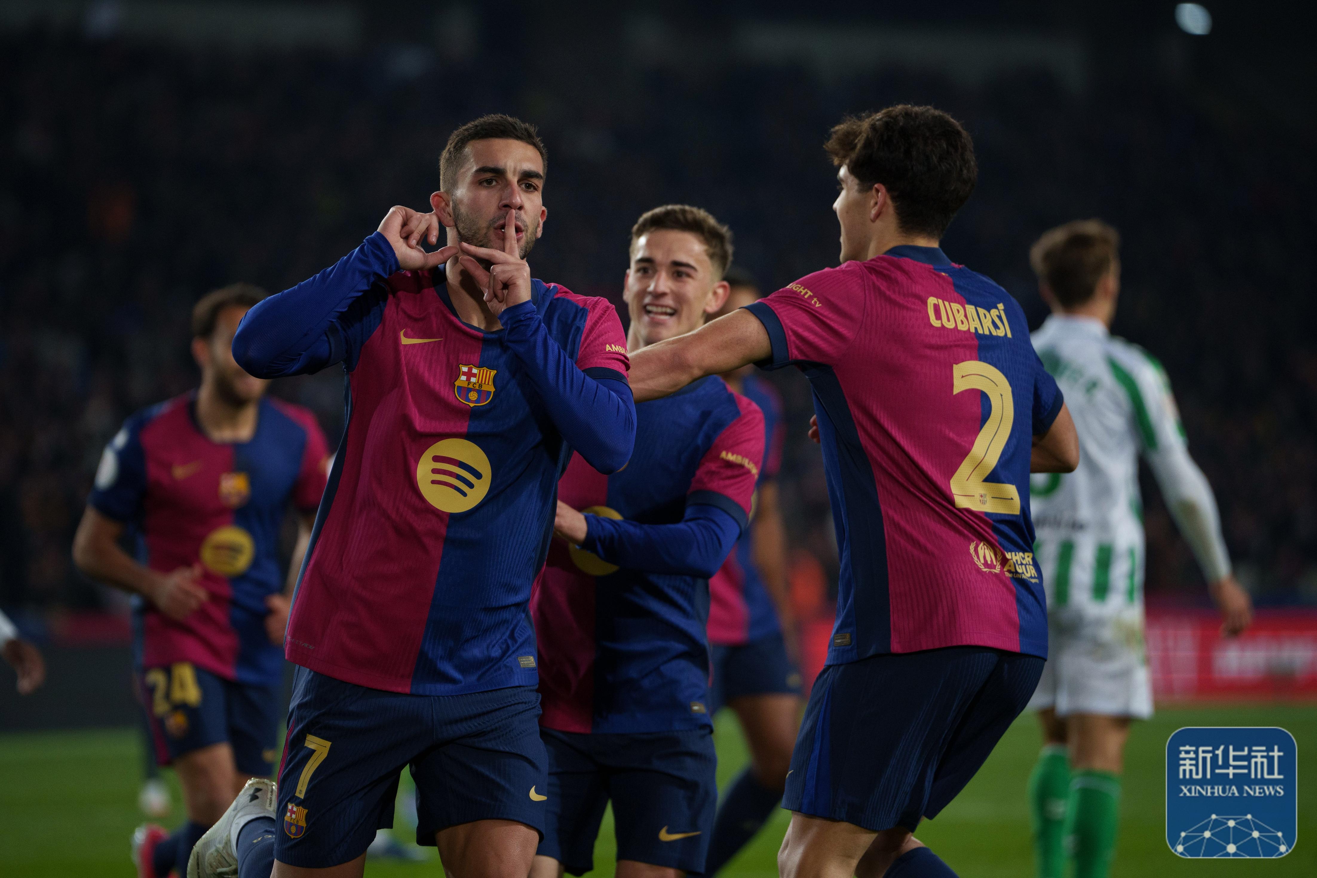 巴西完胜希腊，卡塞米罗关键制胜