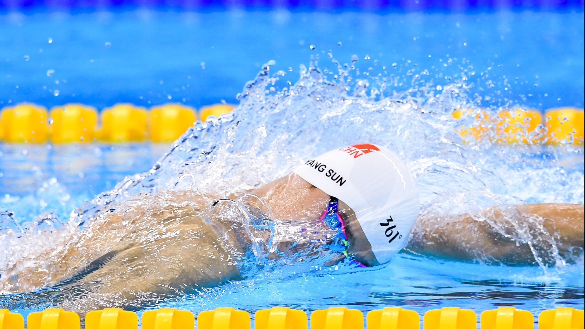 马赛轻取荷兰，库尔图瓦用双手将2026世界杯变成个人舞台