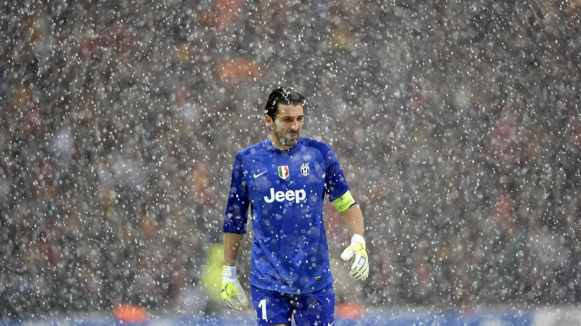 拉亚关键进球定乾坤,NBA季后赛之夜的绝杀传奇