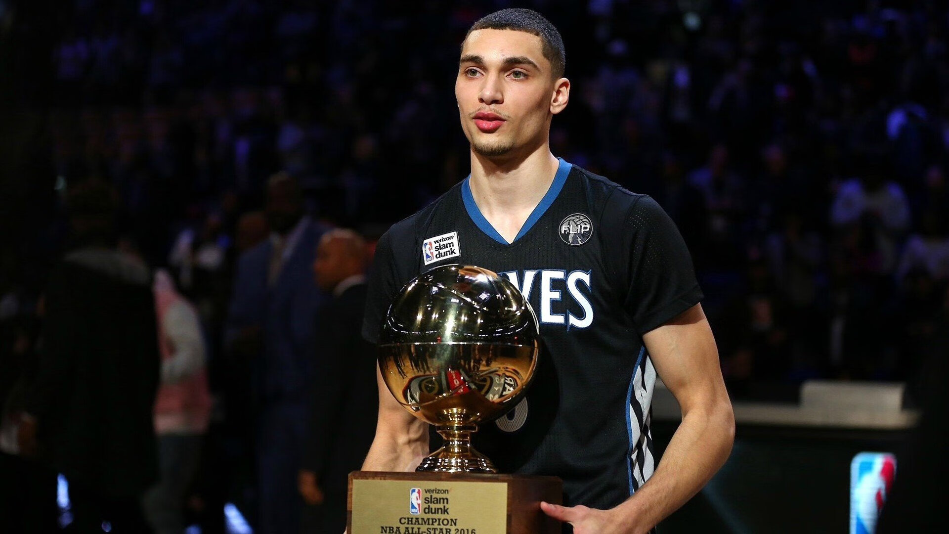 瘦长鬼影的暴力征服，美加墨世界杯之夜，切特如何用数据改写篮球美学